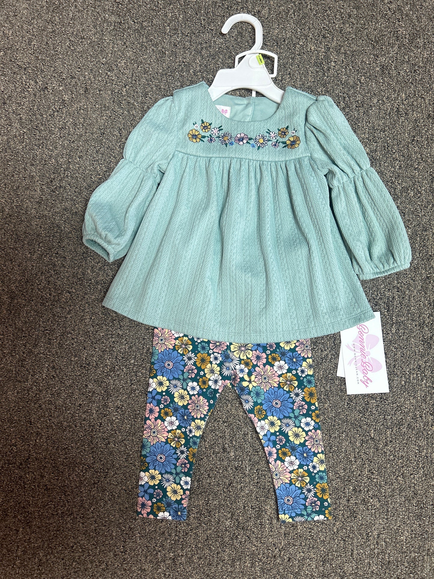 New Born Girl Bonnie Jean