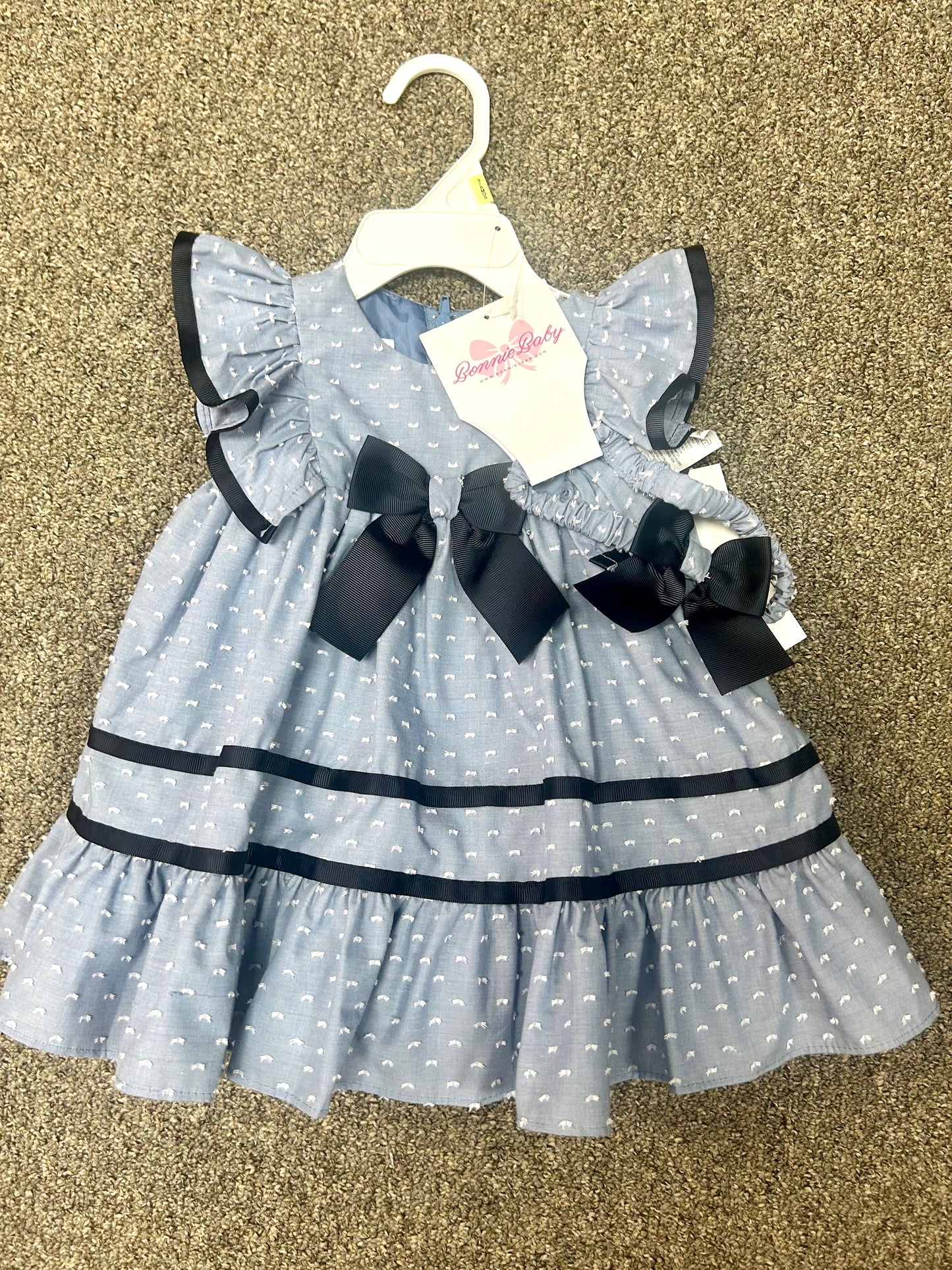 Girl dress