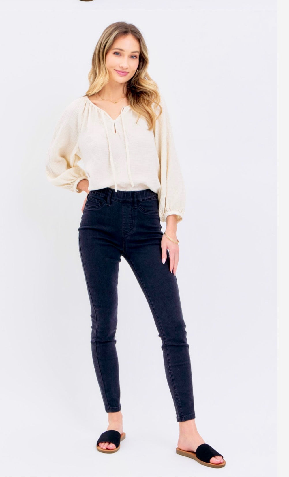 Judy Blue -Black High Waist Skinny