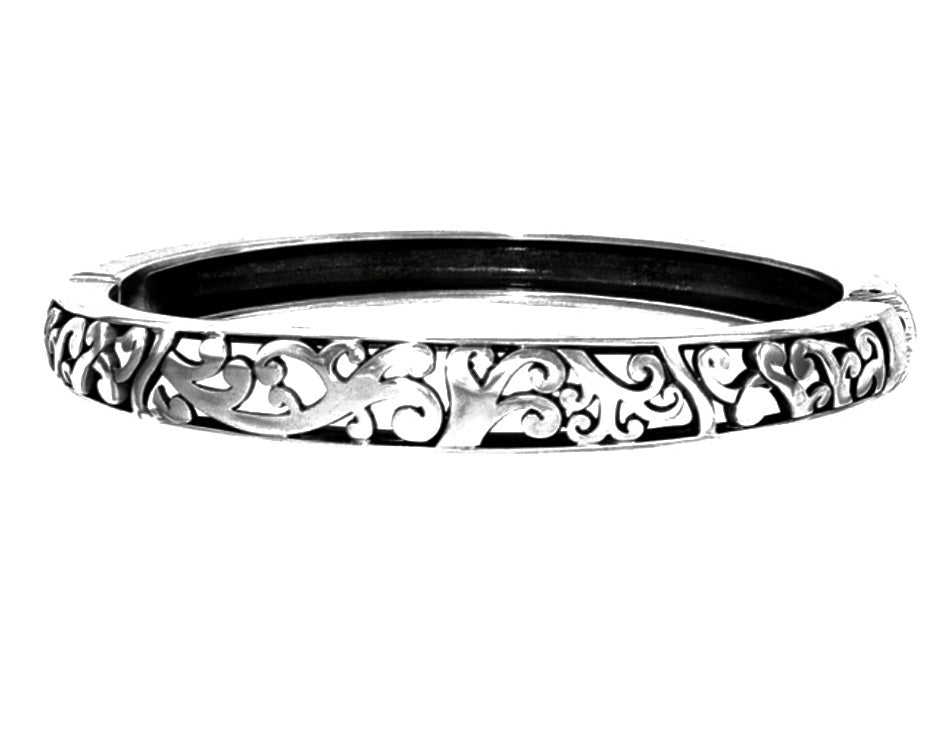 Elora Hinged Bangle